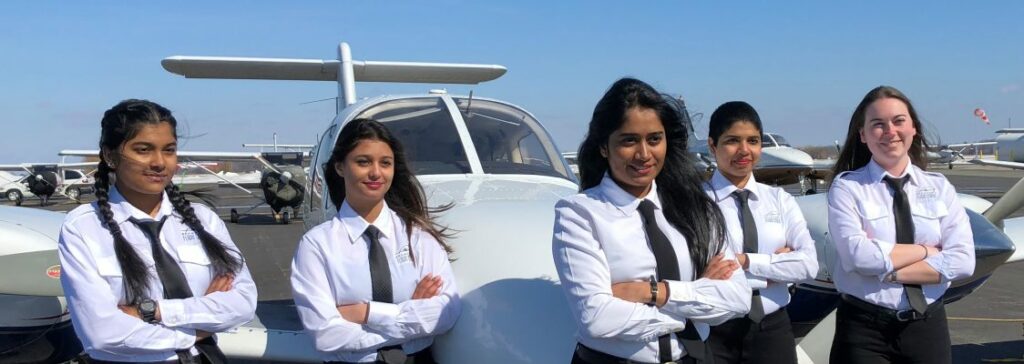 International Students complete pilot training in Canada